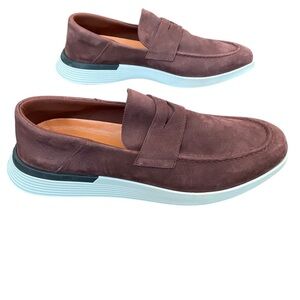 Wolf shepherd crossover leather upper loafers men’s size 10.5 - no size tag